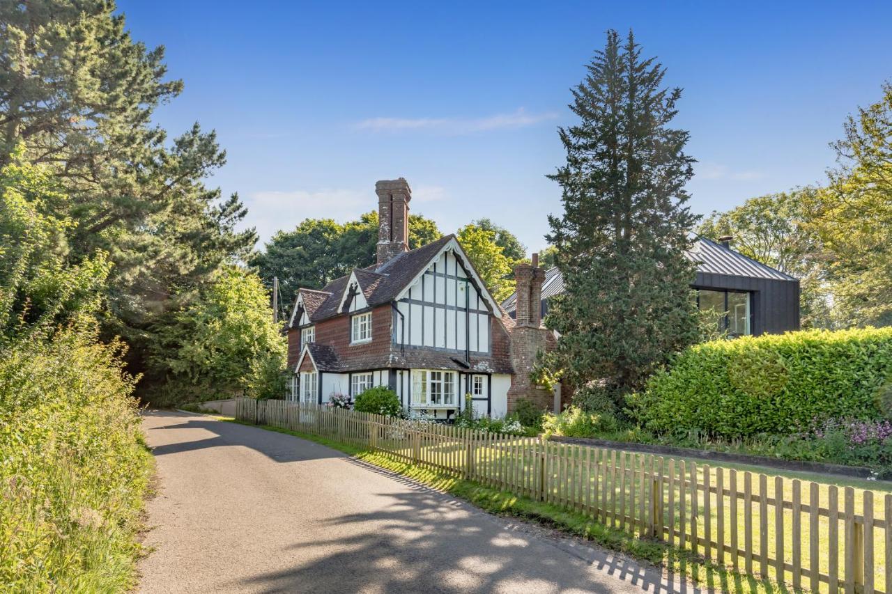 Danny Lodge - Country Cottage Near Brighton By Huluki Sussex Stays Hurstpierpoint Exteriör bild