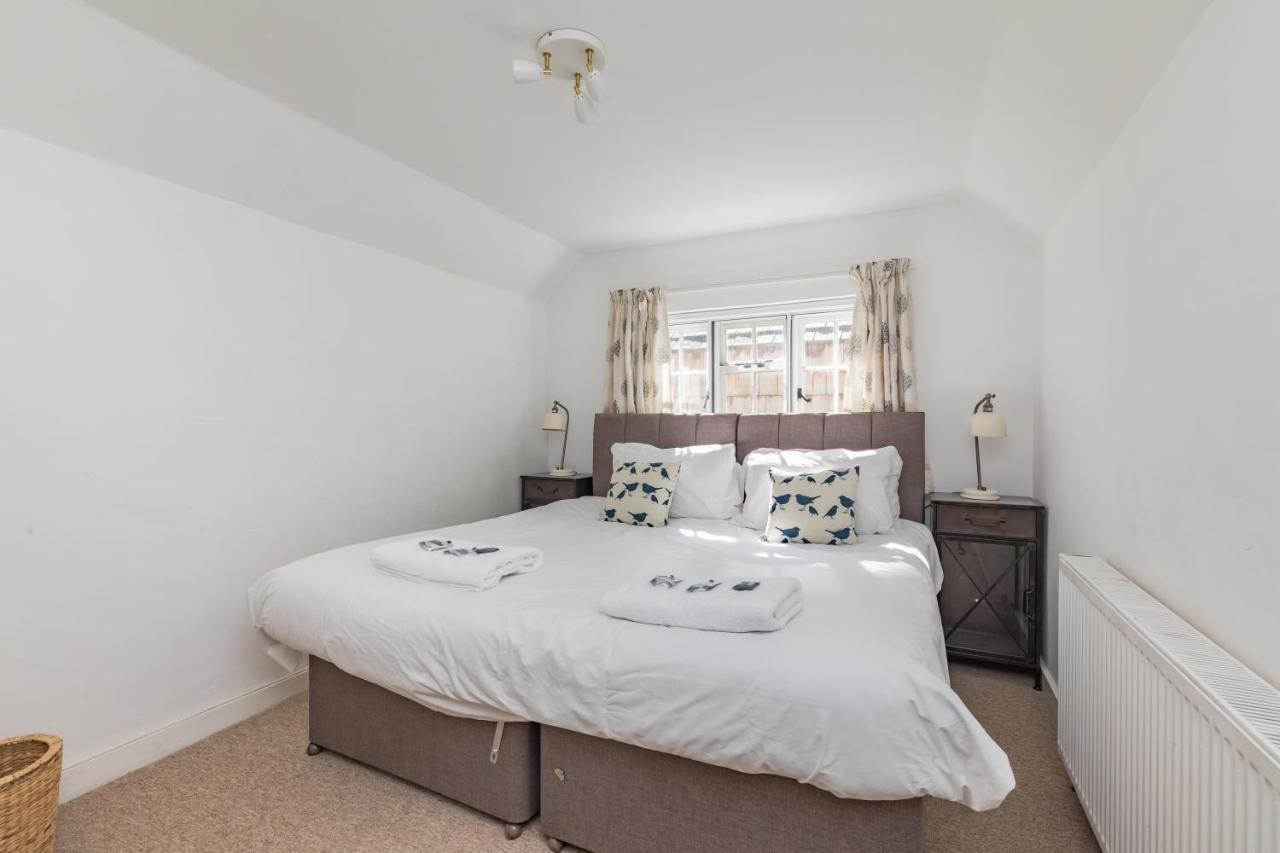 Danny Lodge - Country Cottage Near Brighton By Huluki Sussex Stays Hurstpierpoint Exteriör bild